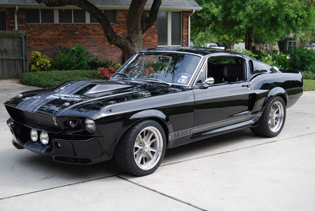 Shelby GT500 So i figured i should definitely start this blog off with my 